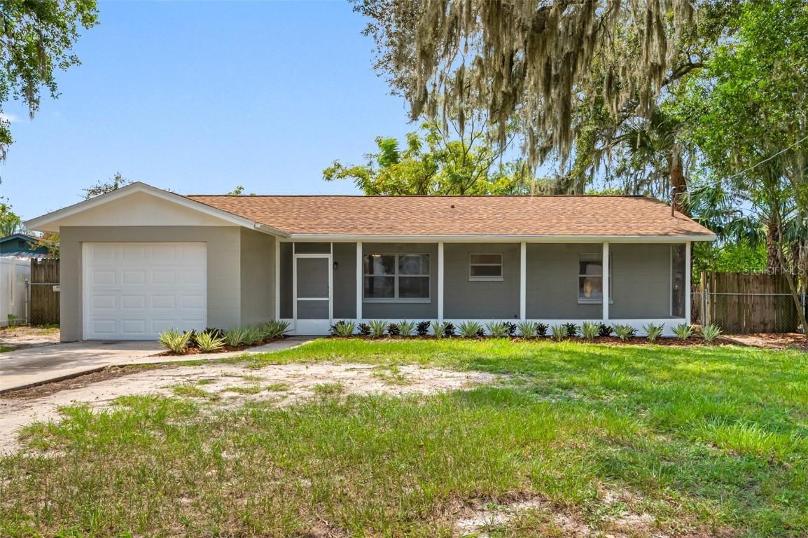 7105 Lynwood Dr., Temple Terrace, FL 33637