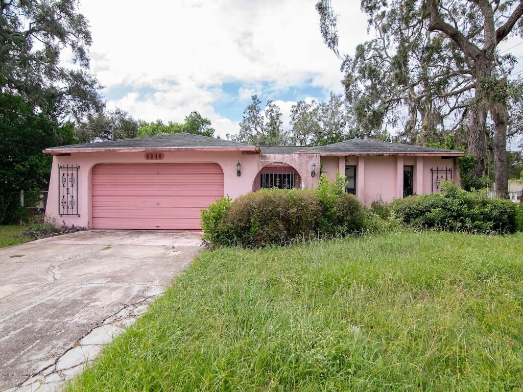 1210 Mcneal Rd., Spring Hill, FL 34608