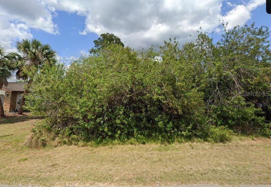 22452 Delhi Ave., Port Charlotte, FL 33952