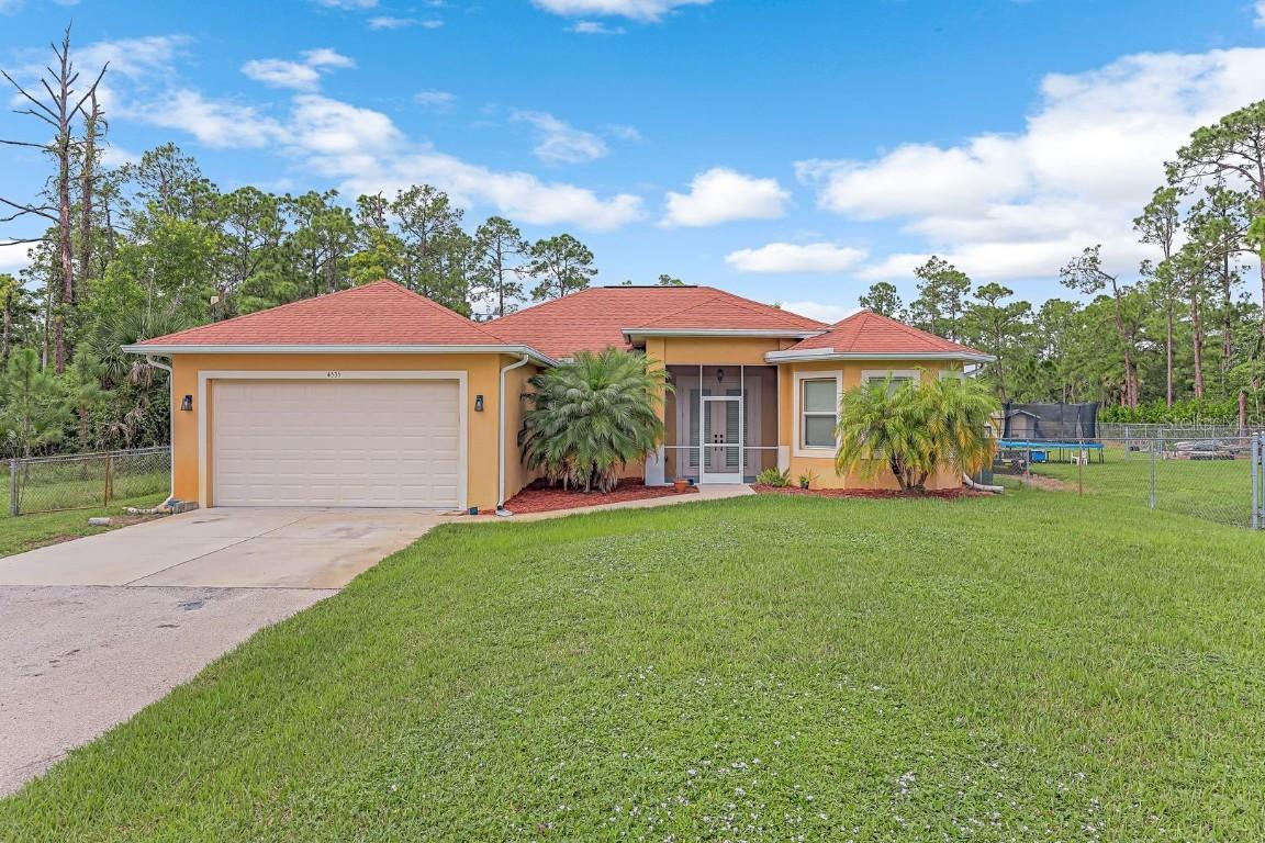 4535 16th St., Naples, FL 34120