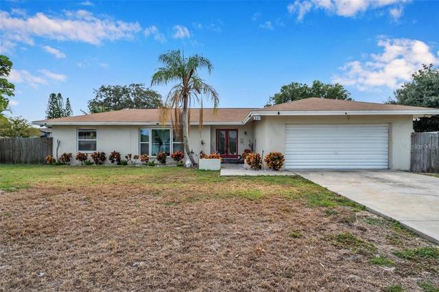 New Homes with In-ground Swimming Pools in Palm Harbor: October 29th to November 4th