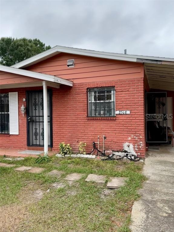 2518 W Leroy St., Tampa, FL 33607