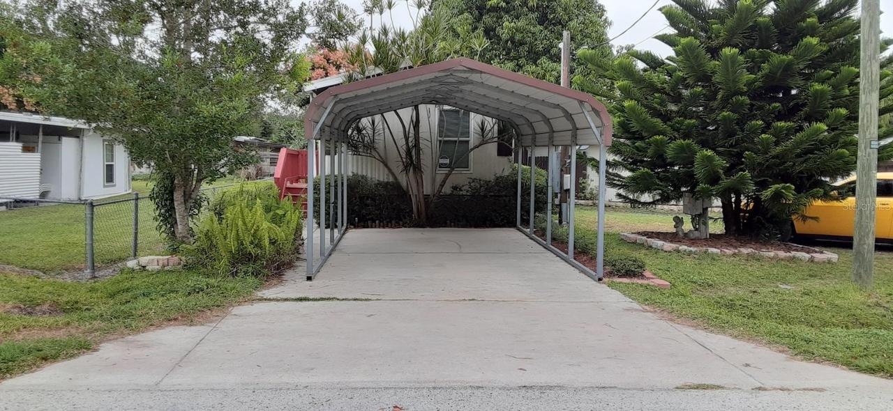 411 Domino Dr., Ruskin, FL 33570