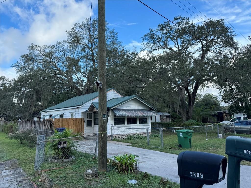 8910 N Ashley St., Tampa, FL 33604