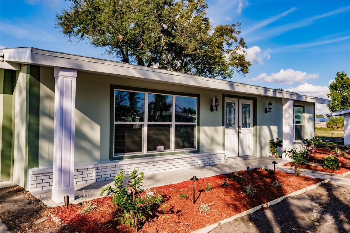 22088 Laramore Ave., Port Charlotte, FL 33952