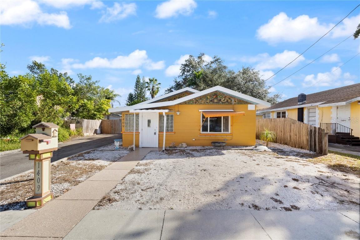 1409 13th St., Bradenton, FL 34205