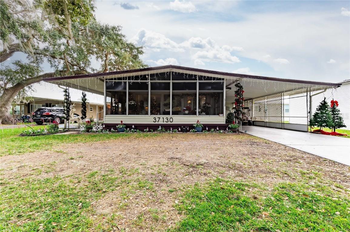 37130 Lakewood Dr., Zephyrhills, FL 33542
