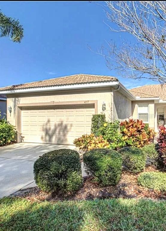 4117 Cascade Falls Dr., Sarasota, FL 34243