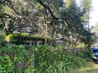 6402 N Woodlynne Ave., Tampa, FL 33614