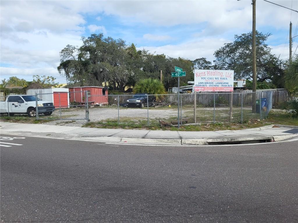 4809 N 40th St., Tampa, FL 33610