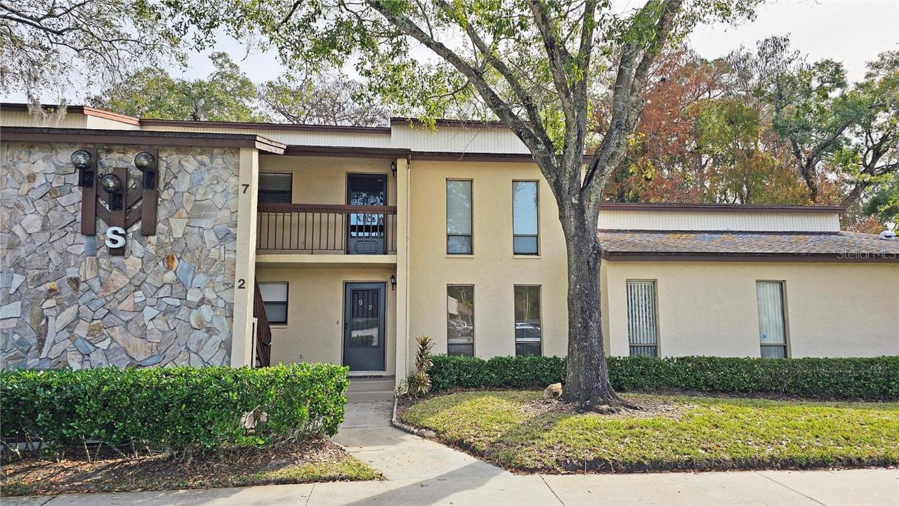 1200 Tarpon Woods Blvd. #S2, Palm Harbor, FL 34685