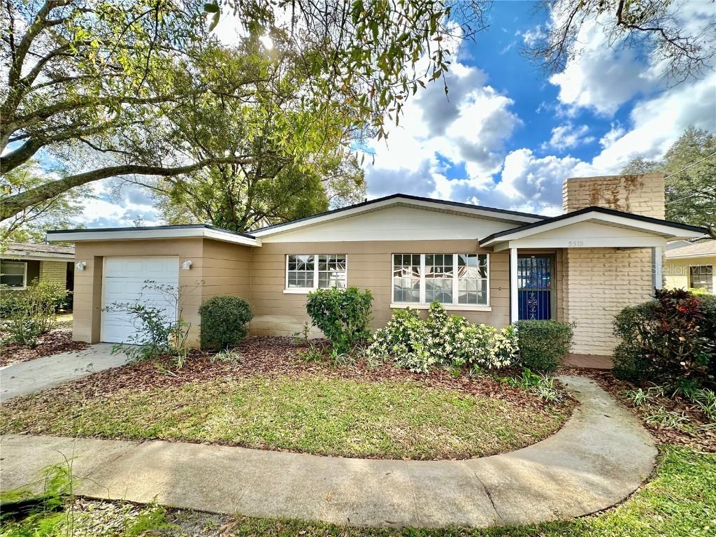 2512 W Knollwood St., Tampa, FL 33614