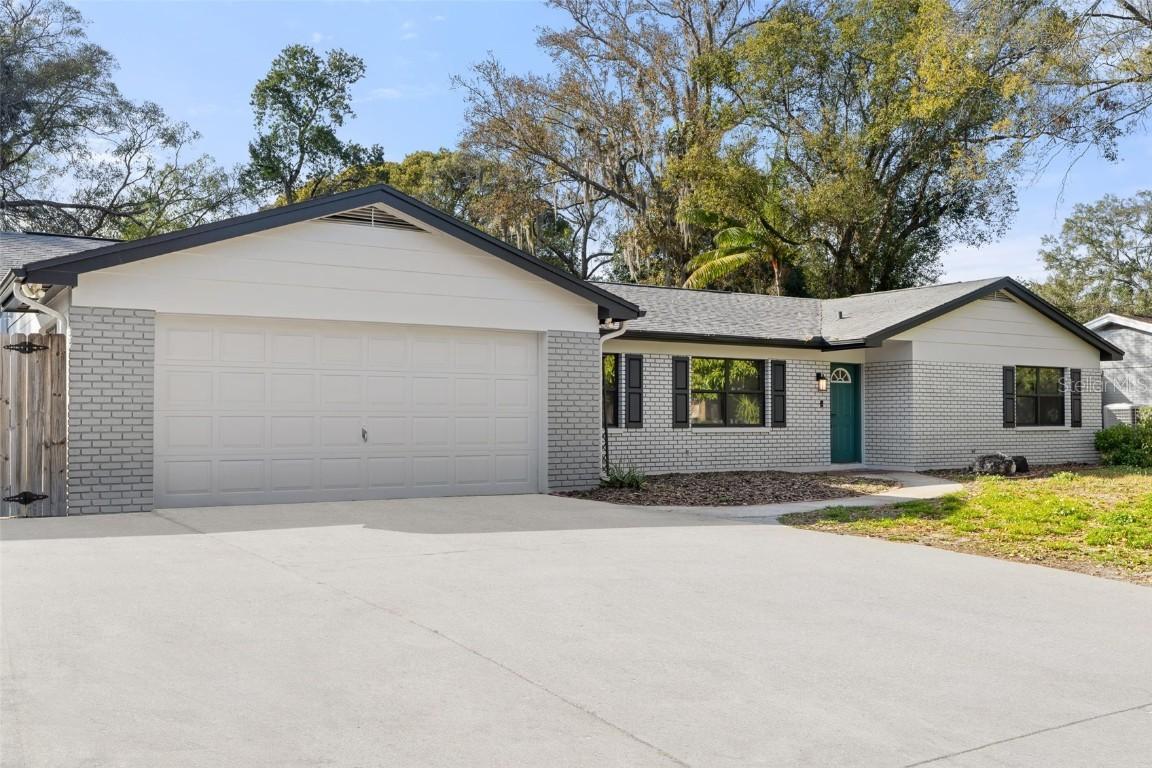 13506 Little Lake Pl., Tampa, FL 33613