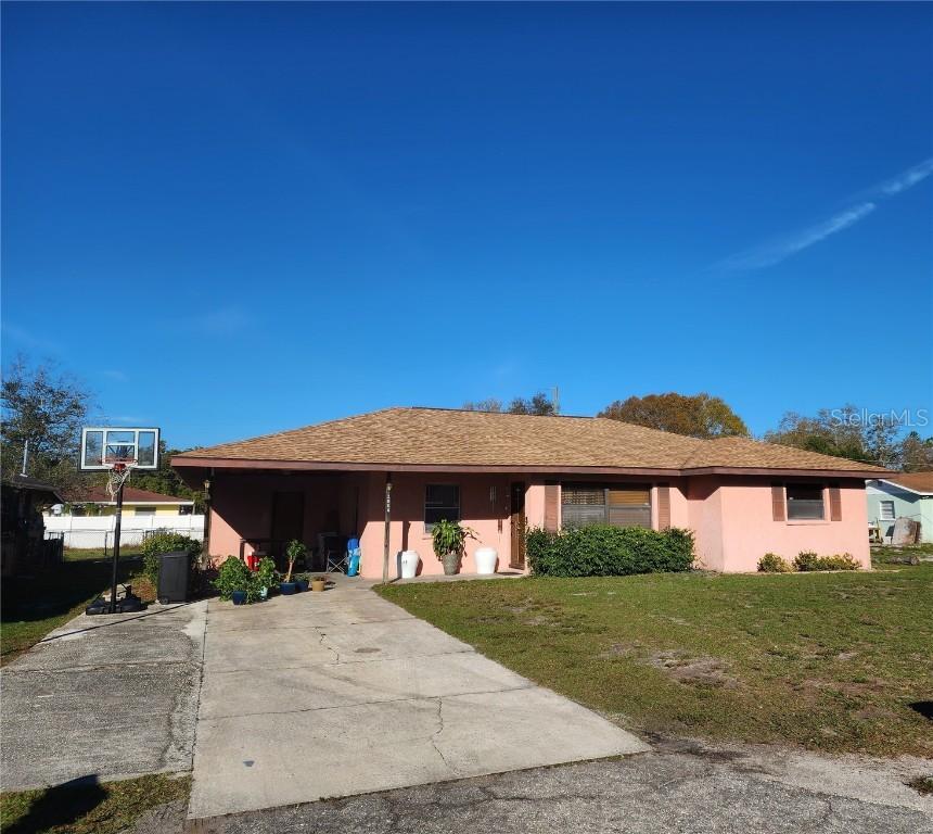 2804 4th St., Bradenton, FL 34208
