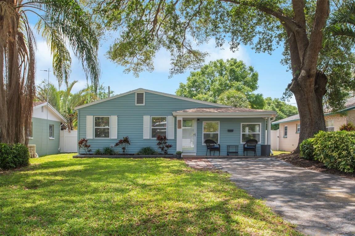 744 46th Ave., St Petersburg, FL 33703