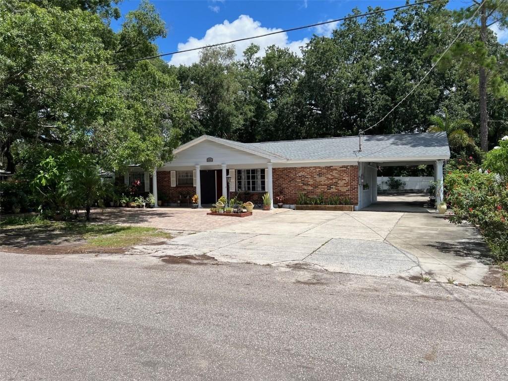 2507 W Powhatan Ave., Tampa, FL 33614