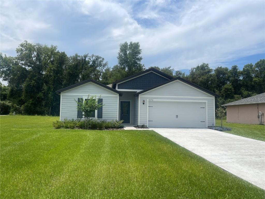 4270 SW 143rd Lane Rd., Ocala, FL 34473