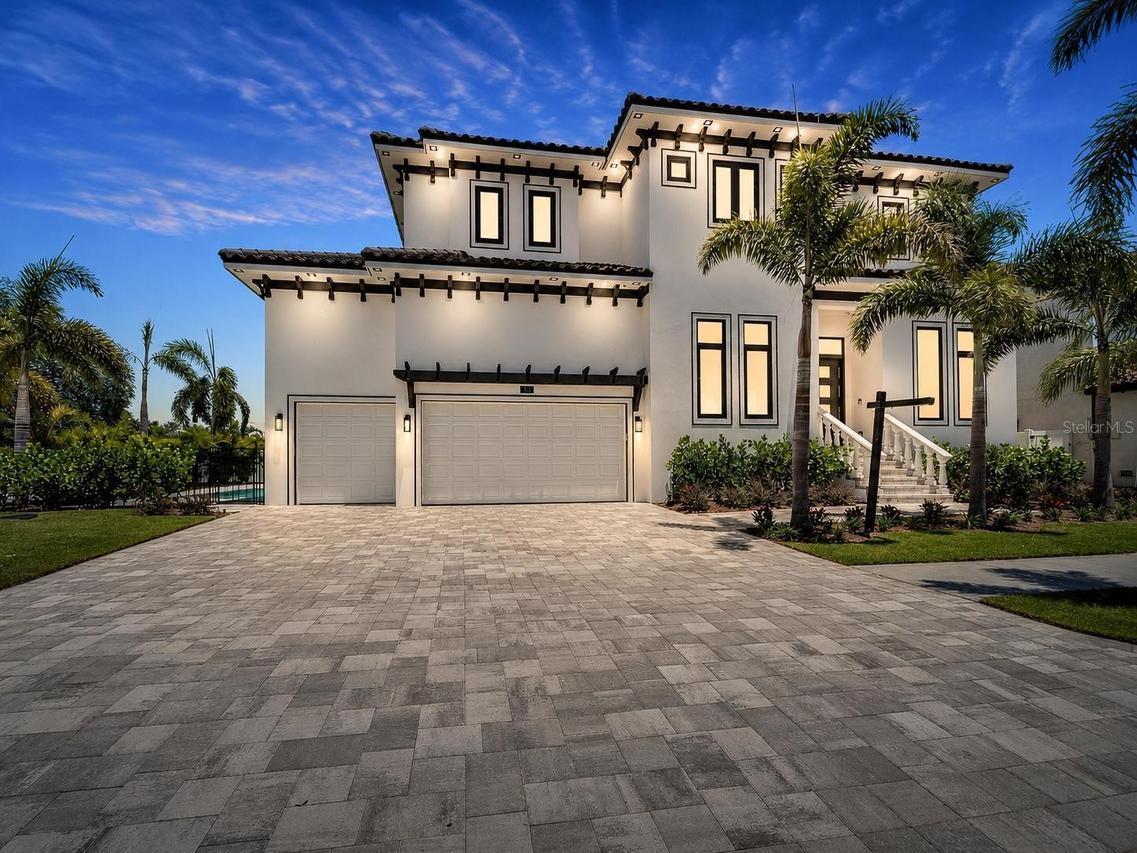 517 Treviso Dr., Apollo Beach, FL 33572