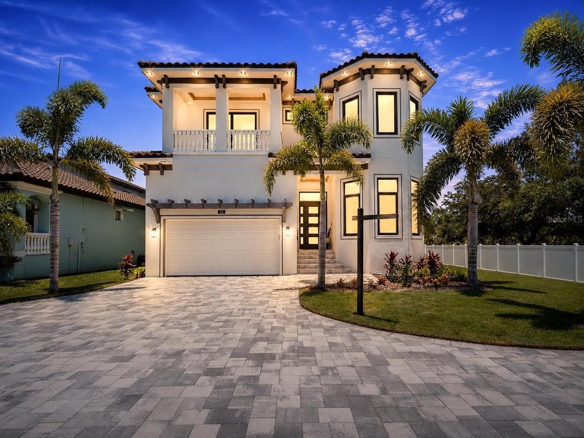 519 Treviso Dr., Apollo Beach, FL 33572
