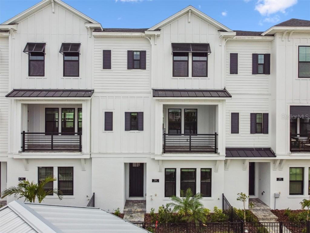 7404 Newham Ln., Sarasota, FL 34240
