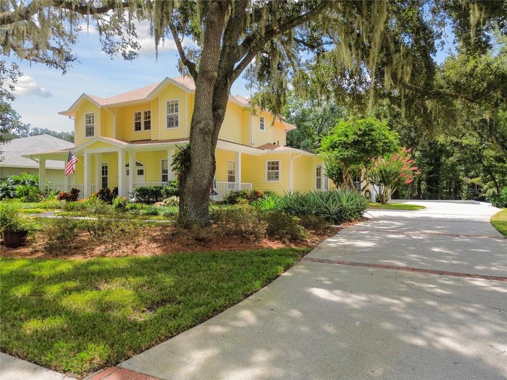 6527 Stonington Dr., Tampa, FL 33647