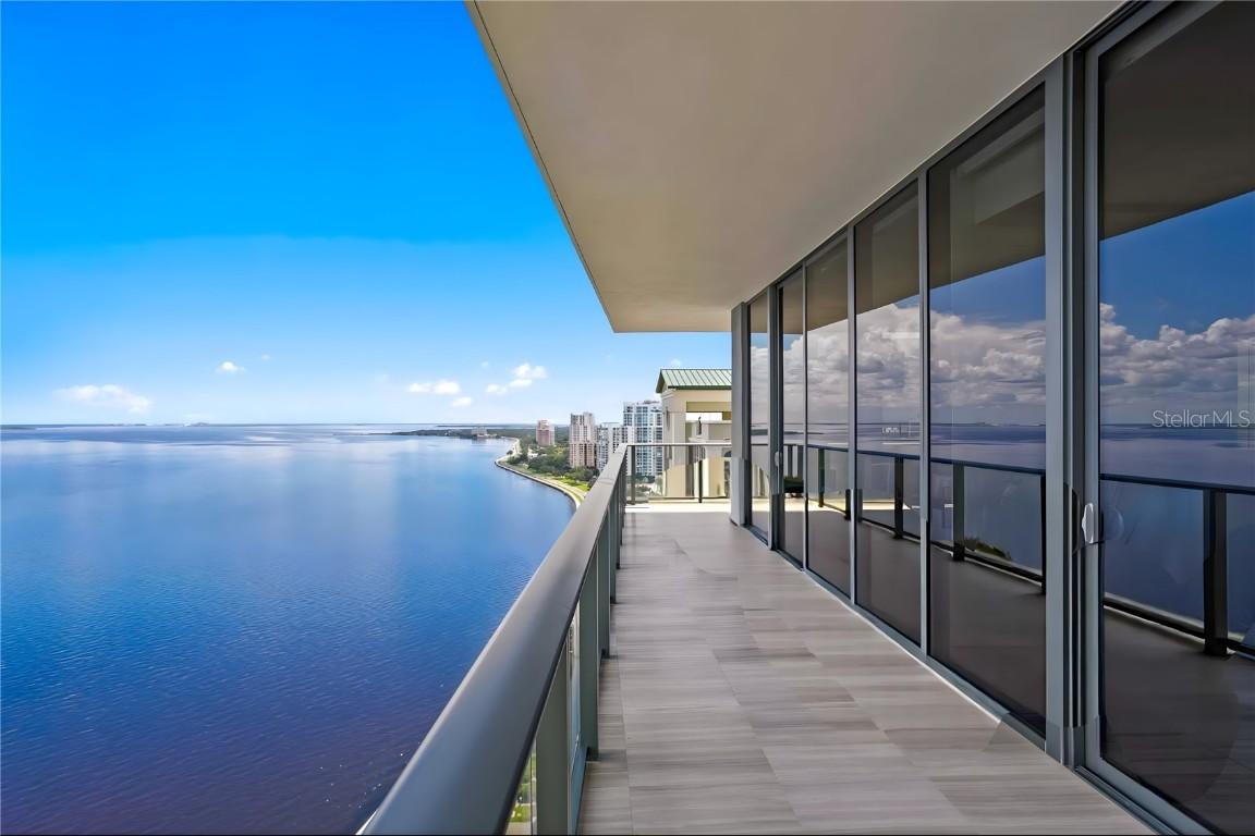 3101 W Bayshore Blvd. #2104, Tampa, FL 33629