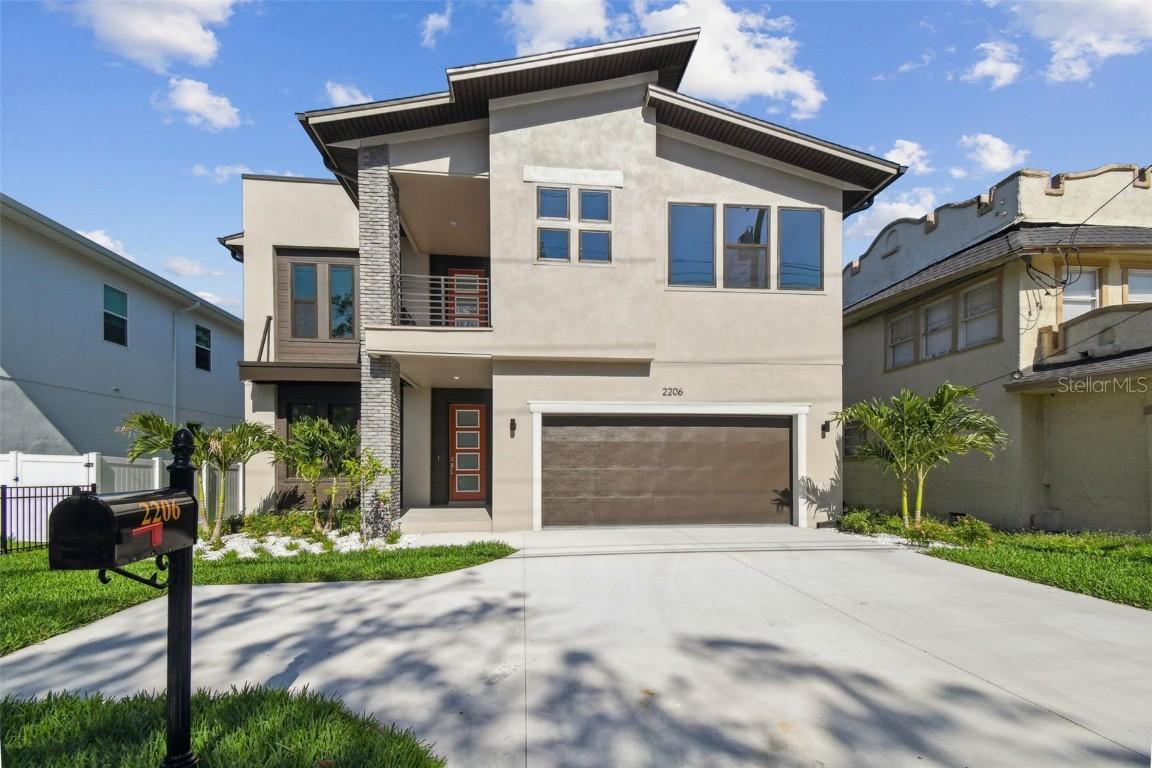 2206 N Boulevard, Tampa, FL 33602