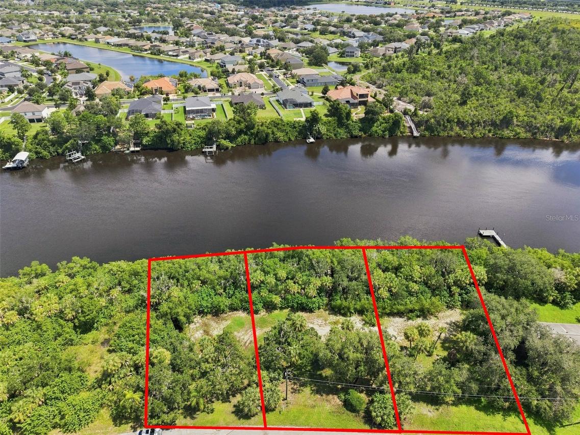 2504, 2506, and 2508 River Bend Dr., Ruskin, FL 33570