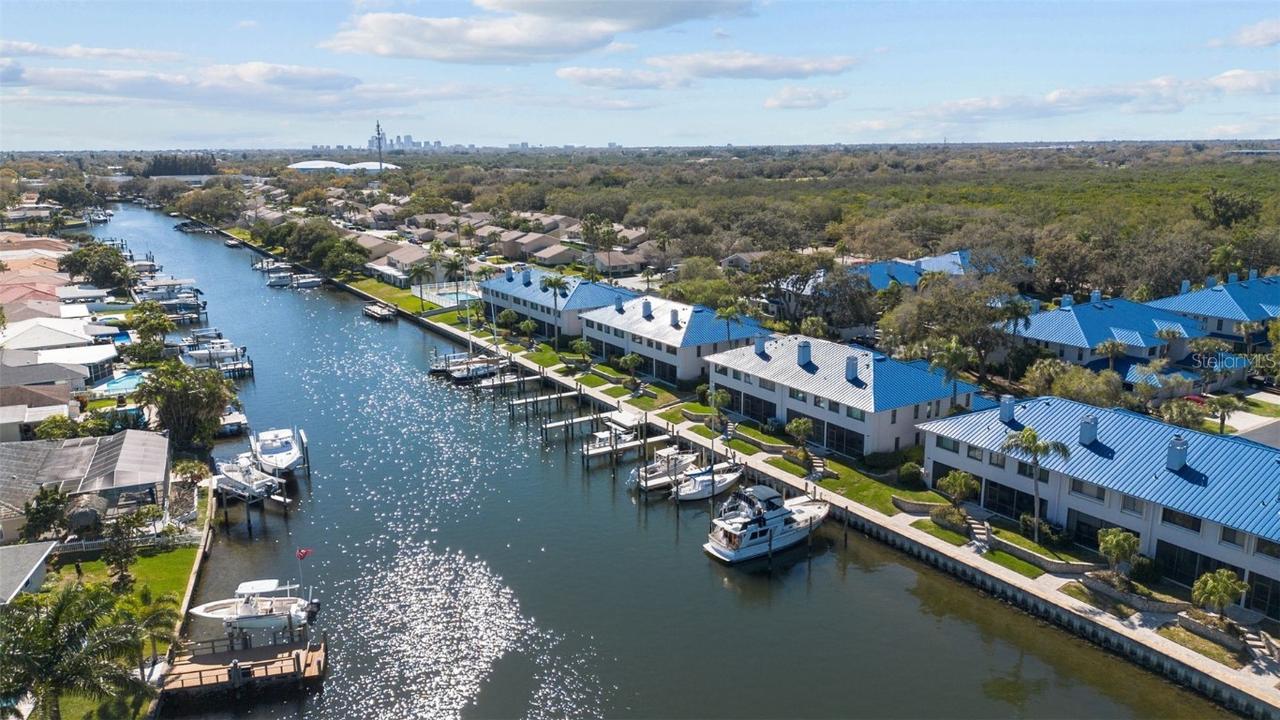 1661 Watermark Cir. #C, St Petersburg, FL 33702