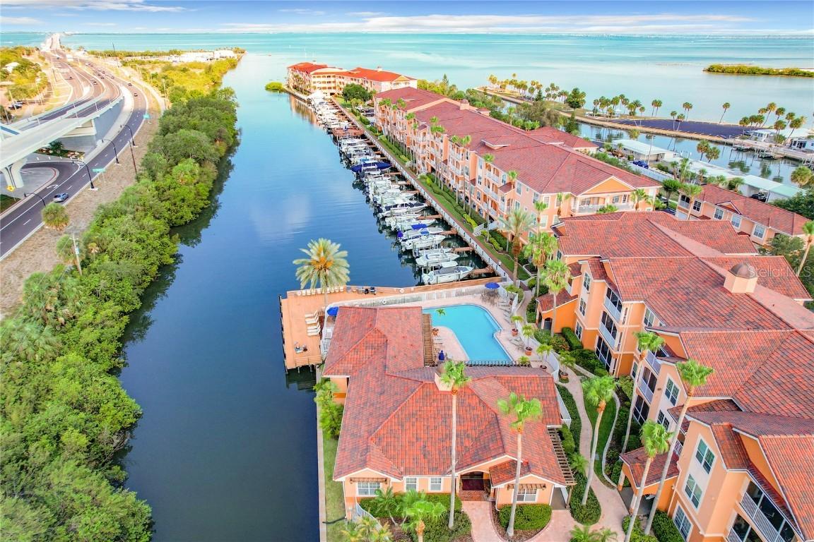 5000 Culbreath Key Way #4-306, Tampa, FL 33611