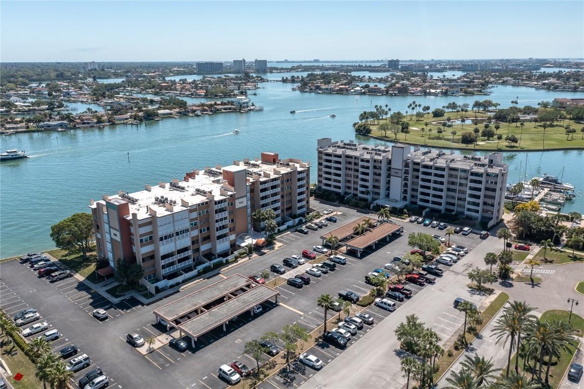 500 Treasure Island Causeway #406, Treasure Island, FL 33706