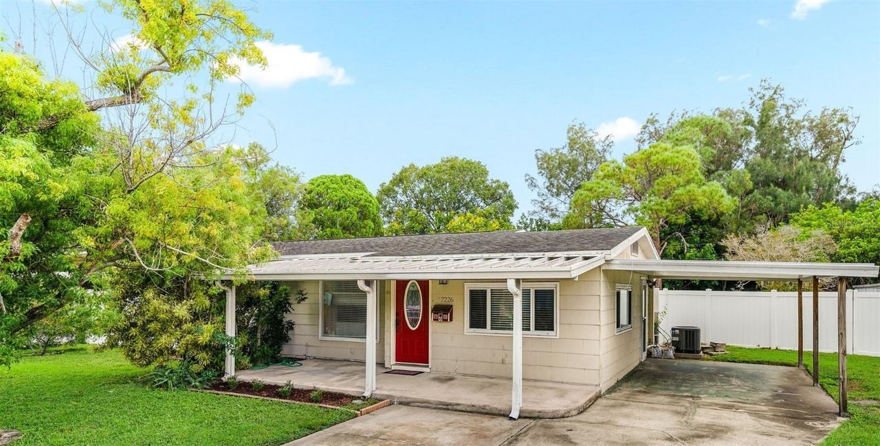 7226 Onyx Dr., St Petersburg, FL 33702