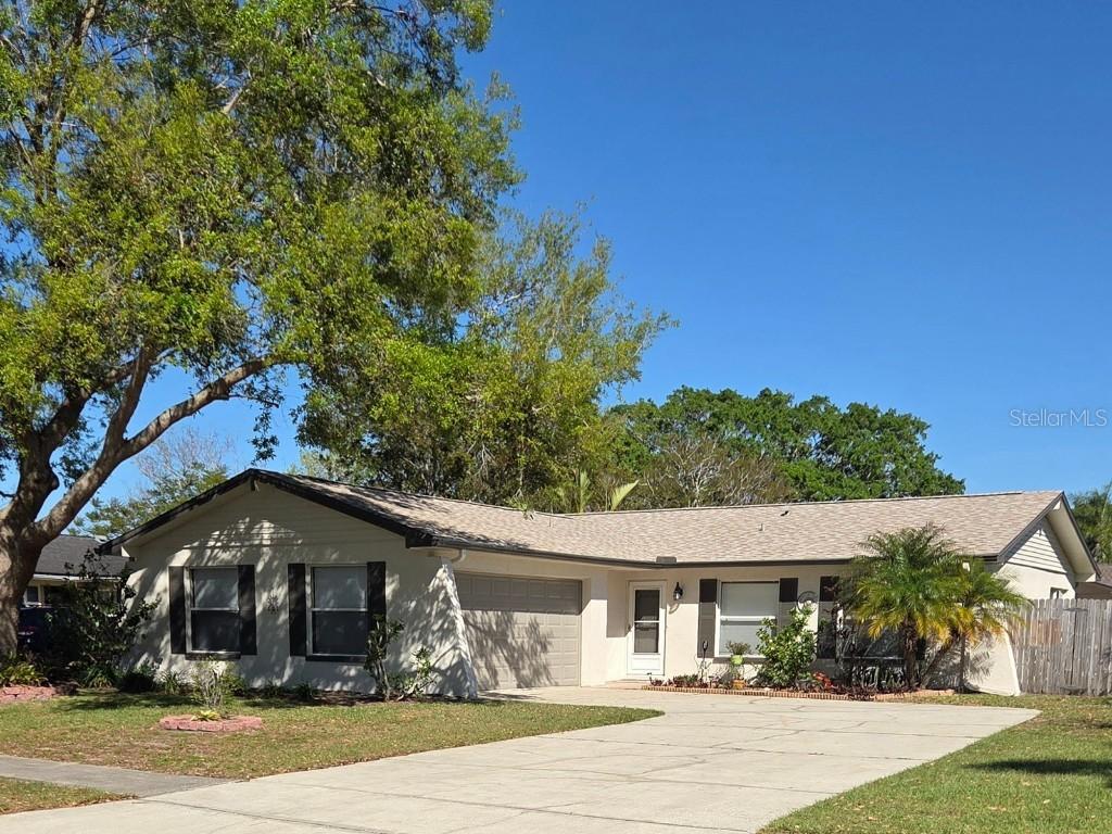 1461 Cottonwood Ter., Dunedin, FL 34698