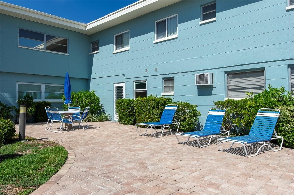 6000 2nd St. #6, St Pete Beach, FL 33706