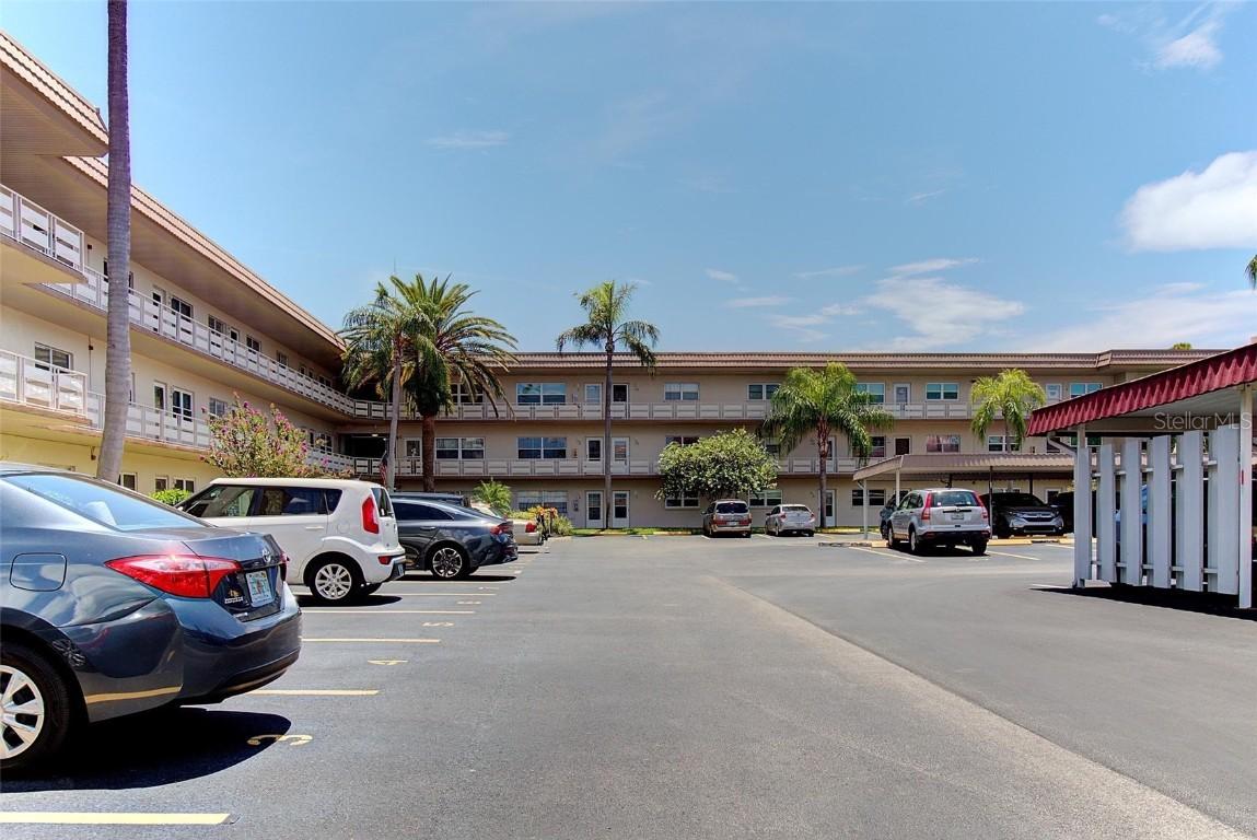 5530 80th St N St. #C203, St Petersburg, FL 33709