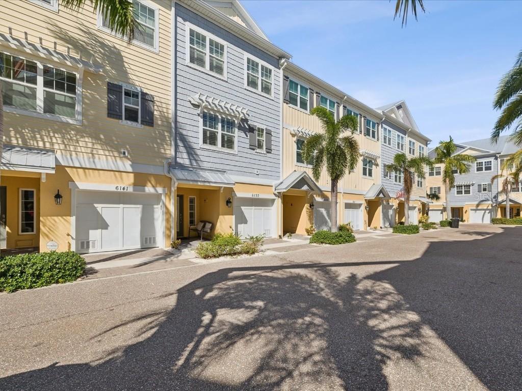 6133 Marina Cove Way, St Petersburg, FL 33712