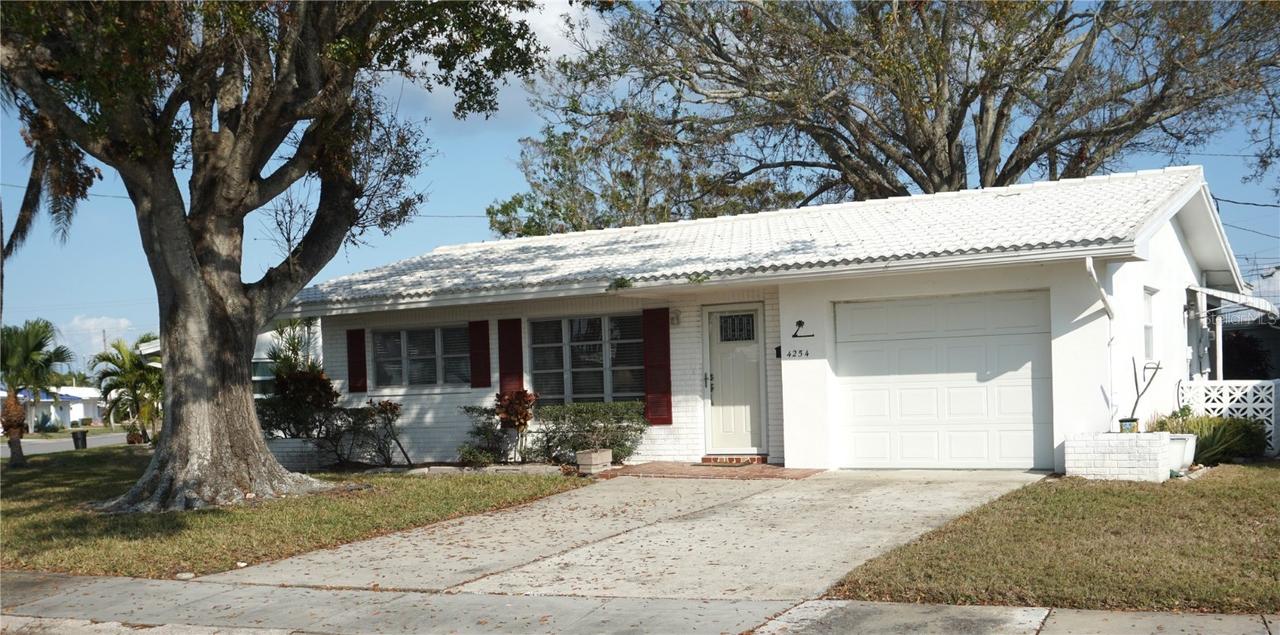 4254 96th Ter. #two, Pinellas Park, FL 33782