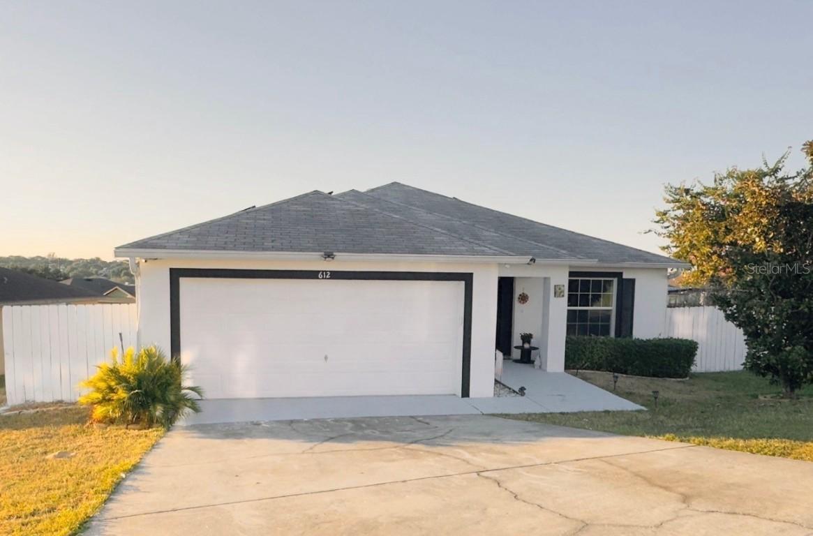 612 Chicago Way, Dundee, FL 33838