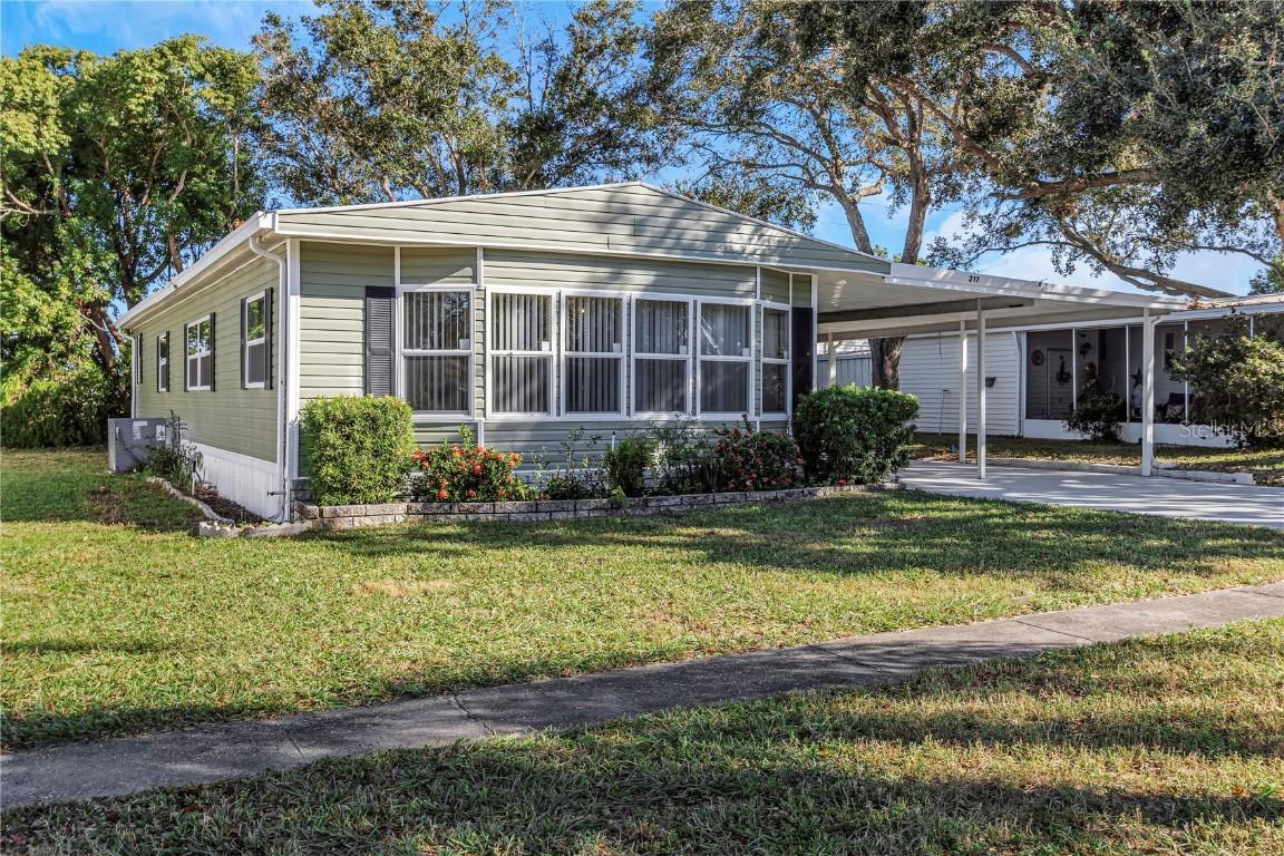 217 Lake Tarpon Dr. #24, Palm Harbor, FL 34684