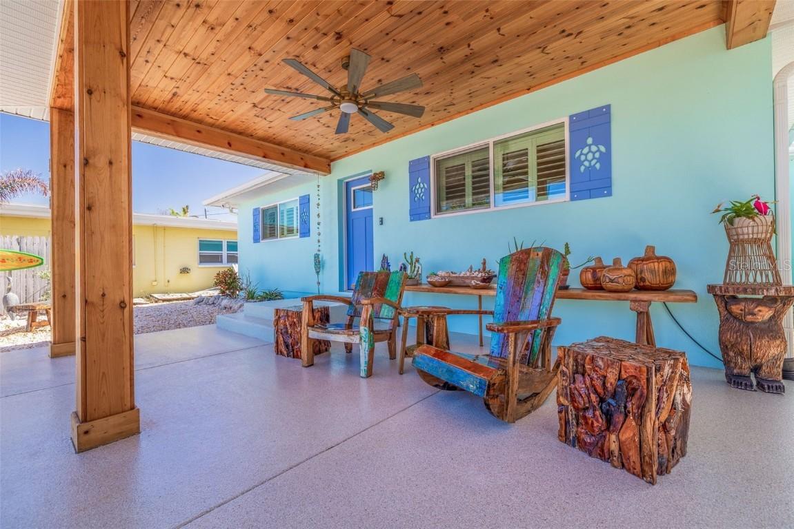 638 70th Ave., St Pete Beach, FL 33706