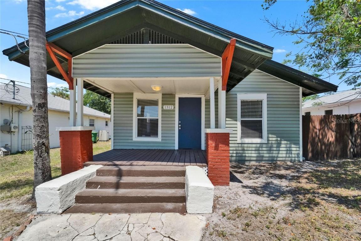 1312 E Louise Ave., Tampa, FL 33603