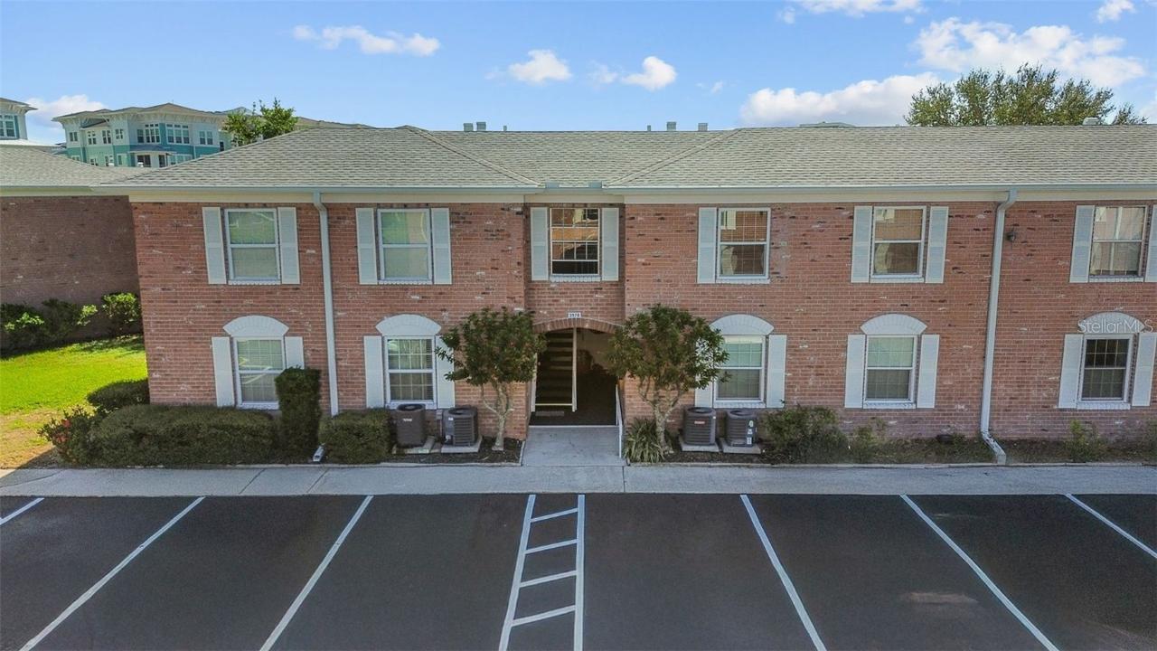 3970 37th St. #14, St Petersburg, FL 33711