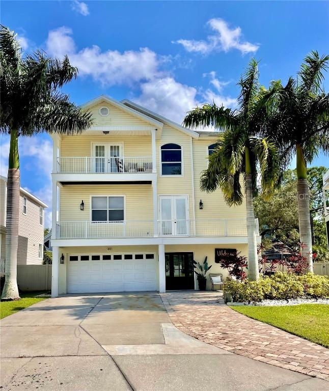 496 Palm Ave., Palm Harbor, FL 34683