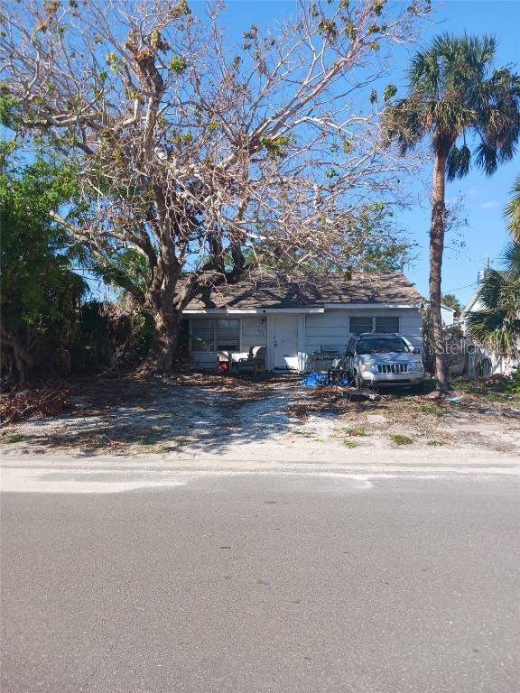 321 77th Ave., St Pete Beach, FL 33706