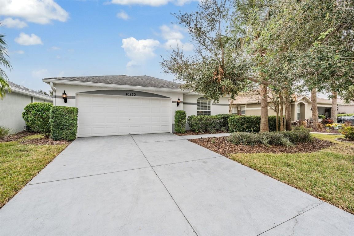10230 Old Tampa Bay Dr., San Antonio, FL 33576