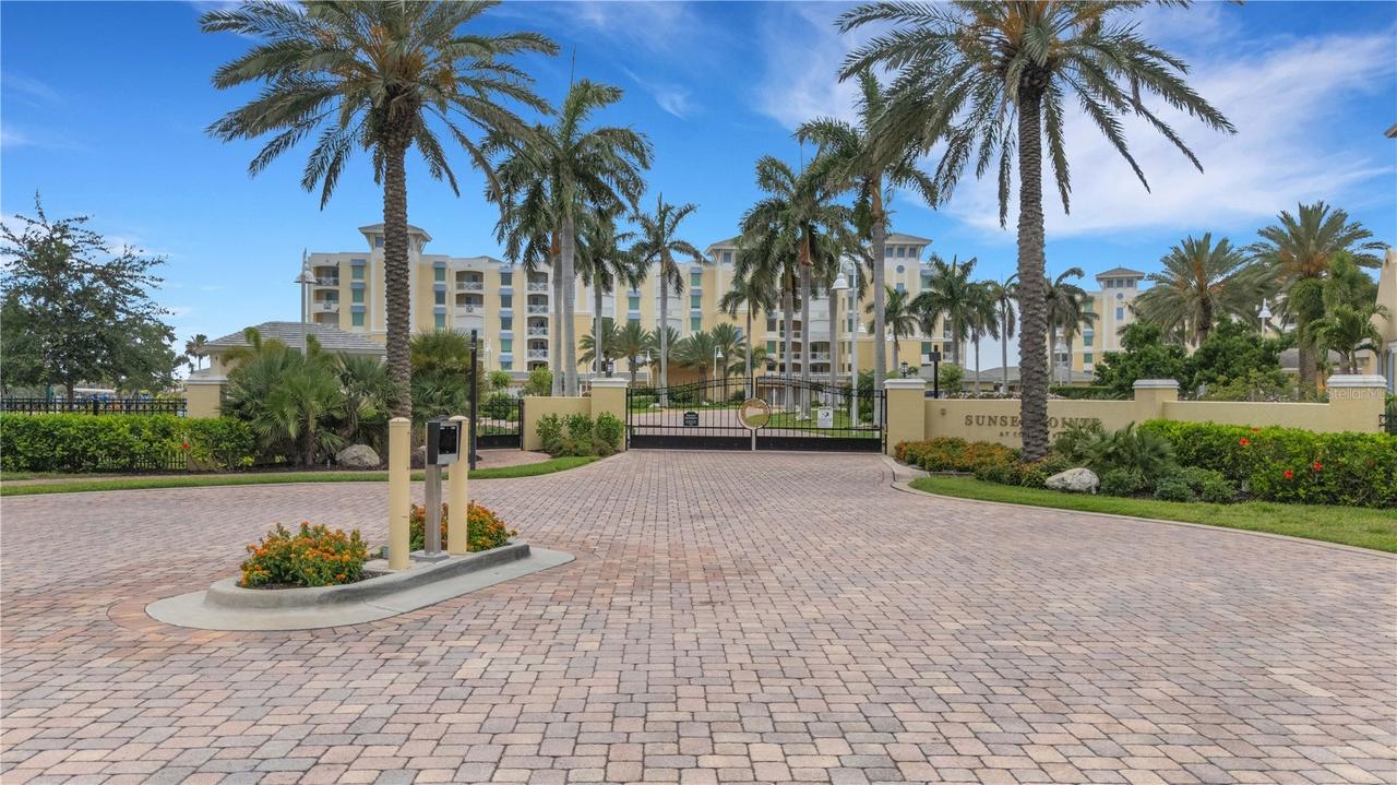 795 Collany Rd. #304, St Petersburg, FL 33715