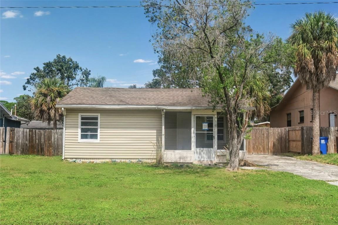 319 80th Ave., St Petersburg, FL 33702