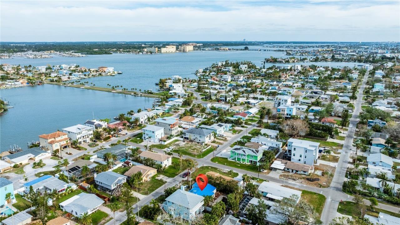 16202 E 3rd St E St., Redington Beach, FL 33708