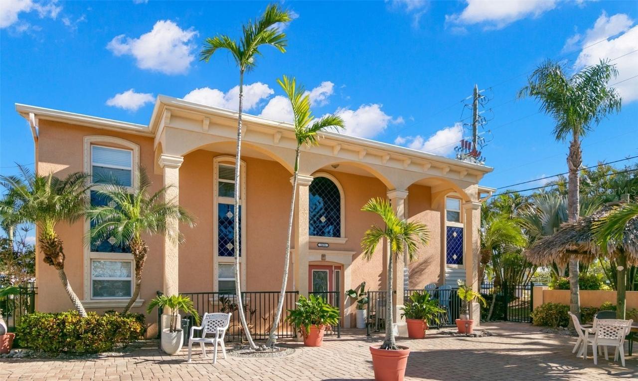 2691 Woodette Dr. #D, Dunedin, FL 34698