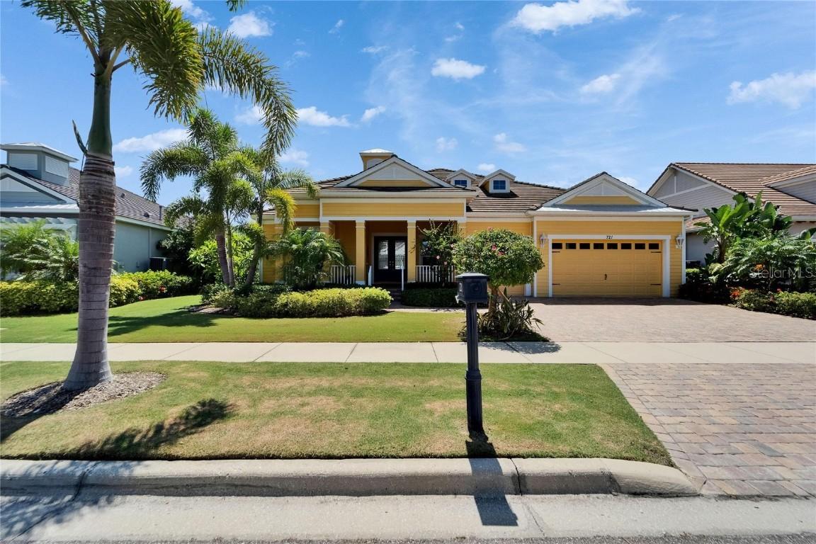 721 Manns Harbor Dr., Apollo Beach, FL 33572